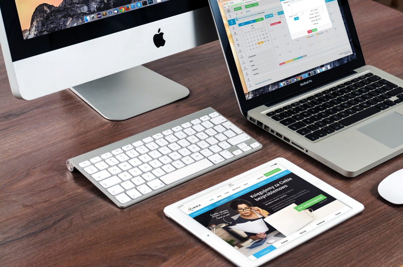 skup komputer PC Monitor, notebook, tablet, klawiatura i myszka APPLE